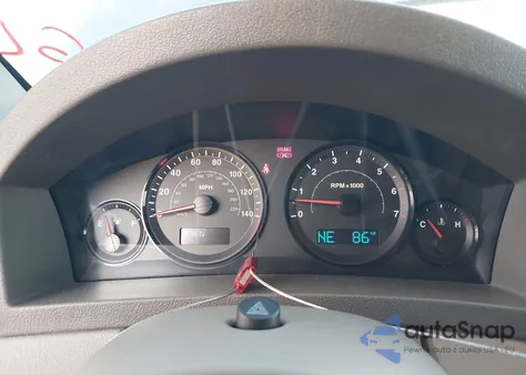 2005 Jeep Grand Cherokee Laredo from USA, damaged, VIN 1J4HS48N15C724199